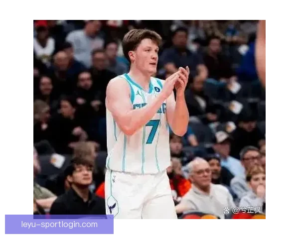 穆雷上半场爆发狂砍33分创个人新高 带领球队火力全开